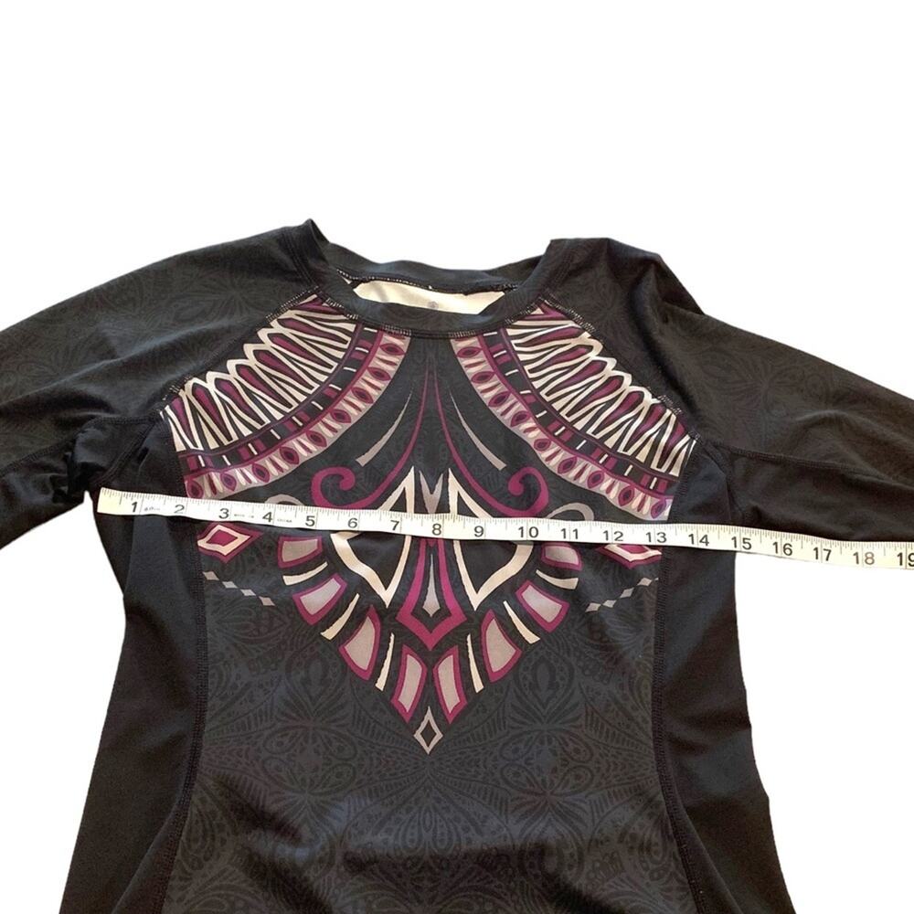 Athleta Long‎ Sleeve Cool Down Workout Top Abstract Geometric Print Size XS - Picture 8 of 9